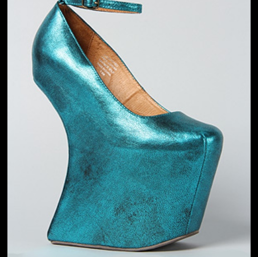 Jeffrey Campbell Street Cred Heelless Platform 8